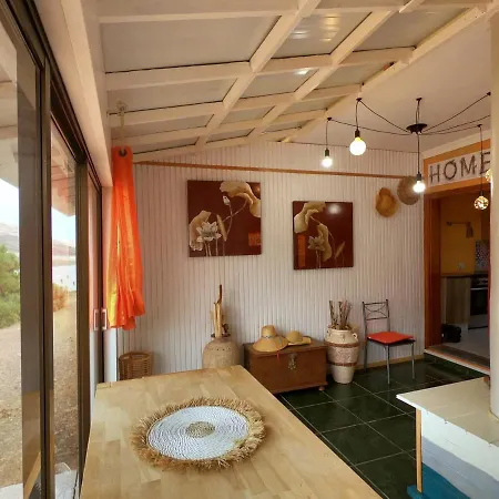 Kikiki House Casa rural *