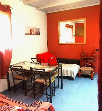 Kikiki House Casa rural *