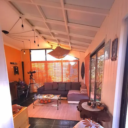 Kikiki House Casa rural *