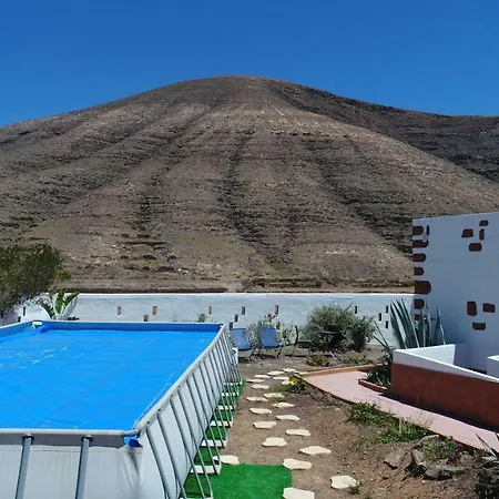 Kikiki House Casa rural *